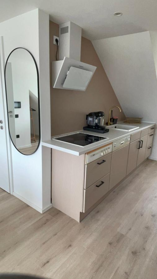 טורקהיים Roemer Apartment Und Zimmer מראה חיצוני תמונה