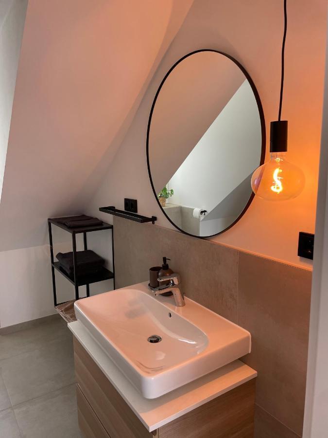 טורקהיים Roemer Apartment Und Zimmer מראה חיצוני תמונה