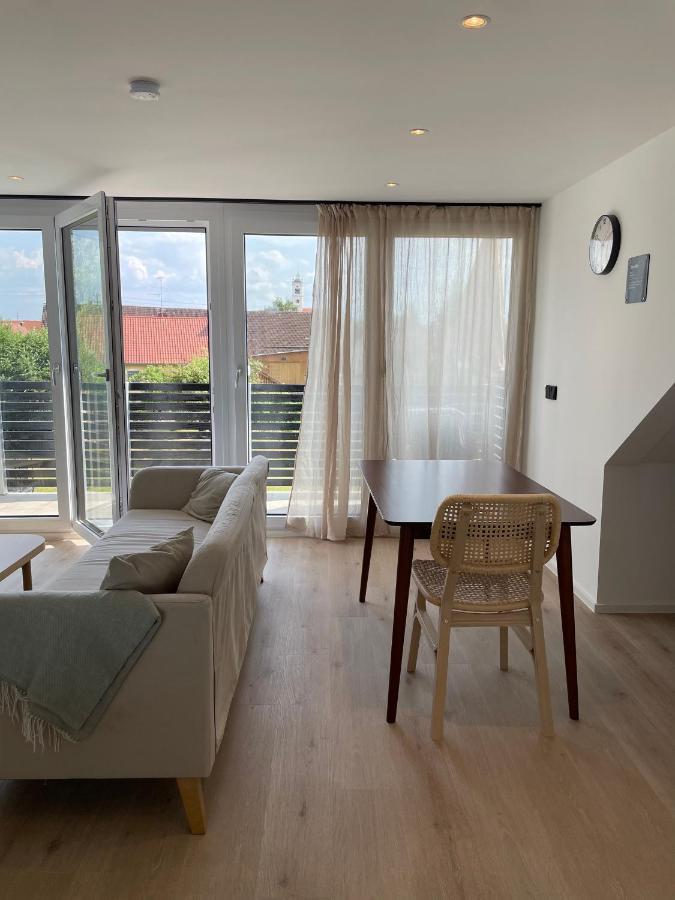 טורקהיים Roemer Apartment Und Zimmer מראה חיצוני תמונה